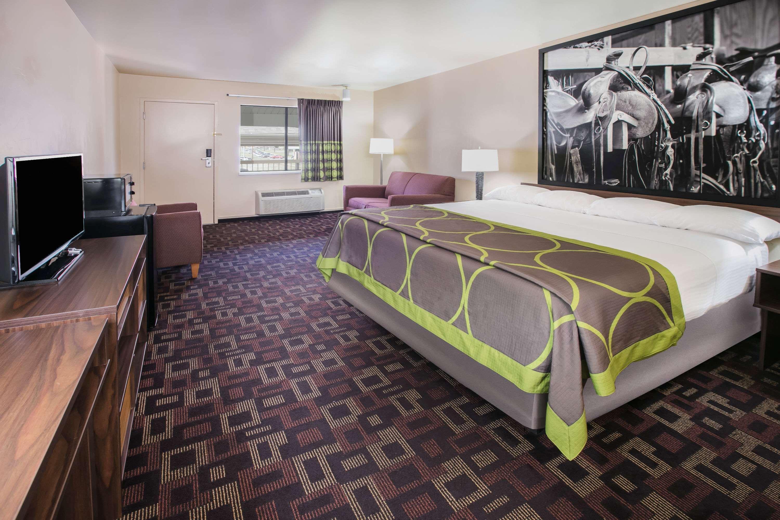 Мотель Super 8 By Wyndham Oklahoma Airport Fairgrounds West Экстерьер фото