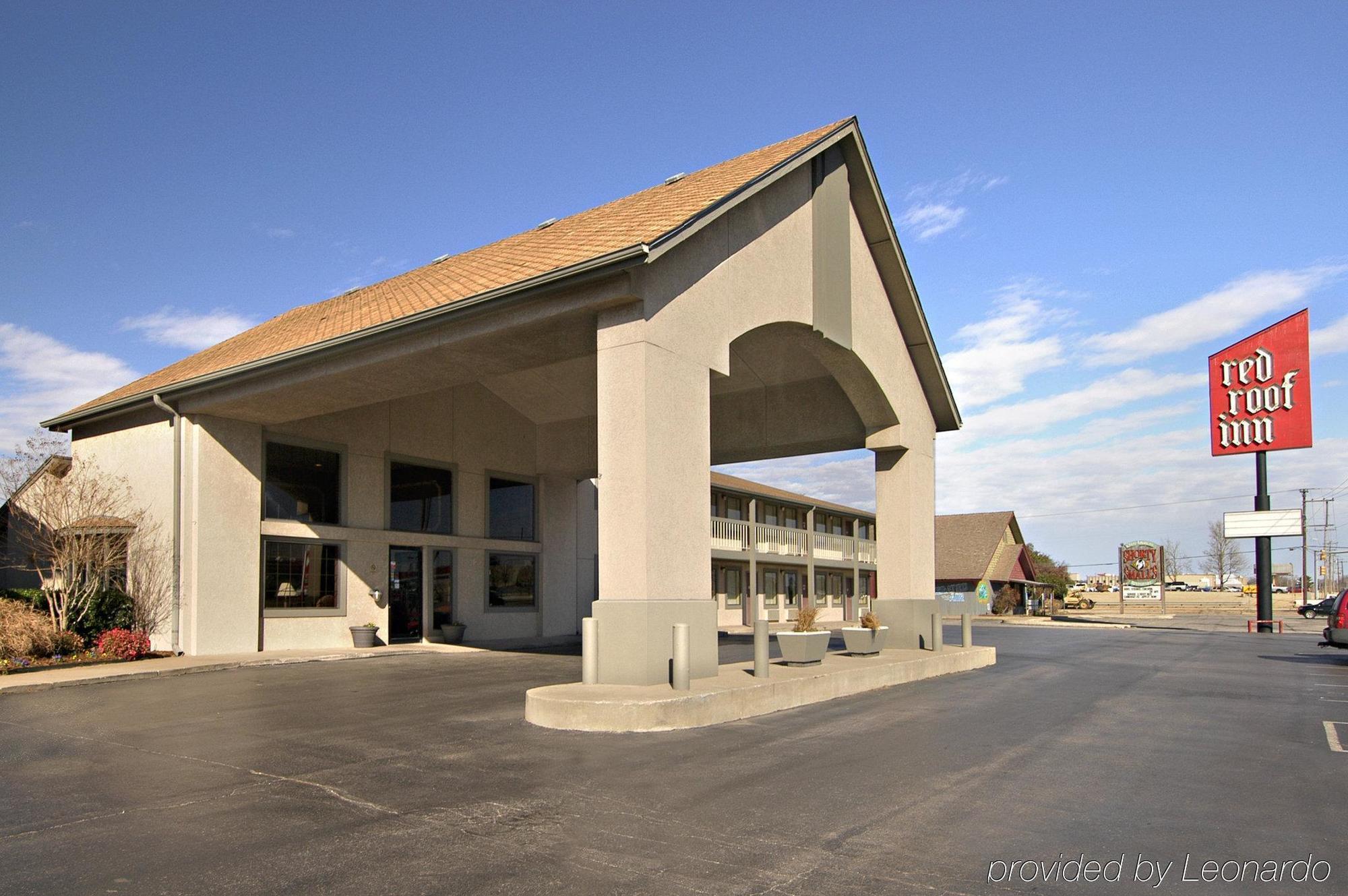 Мотель Super 8 By Wyndham Oklahoma Airport Fairgrounds West Экстерьер фото